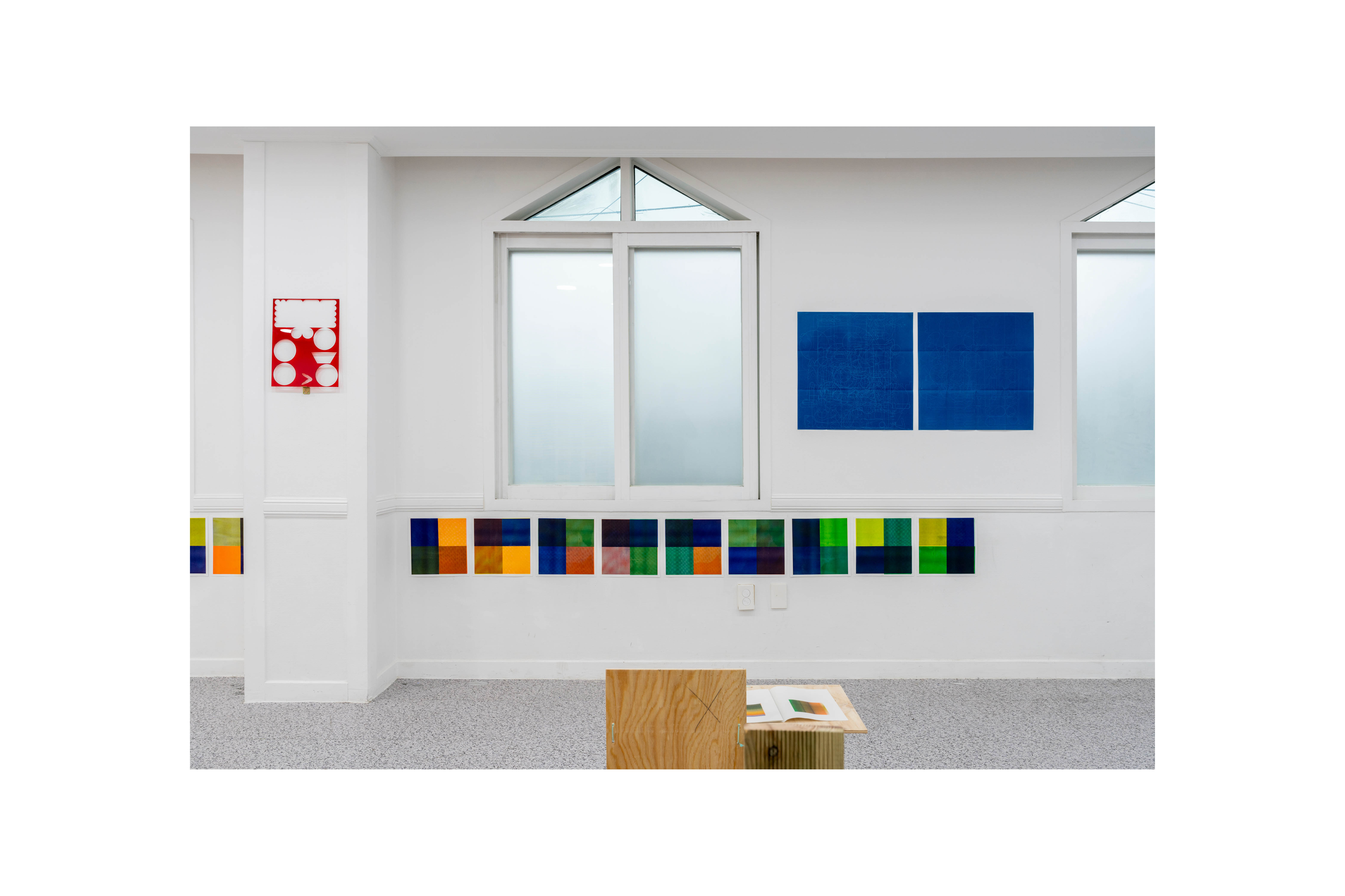 992 TesTs (solo exhibition), at Audio Visual Pavilion, Seoul, curated by Hyun Seewon